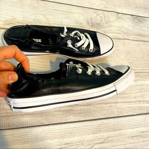 Converse Woman’s All Star Shoreline Snickers Size 9